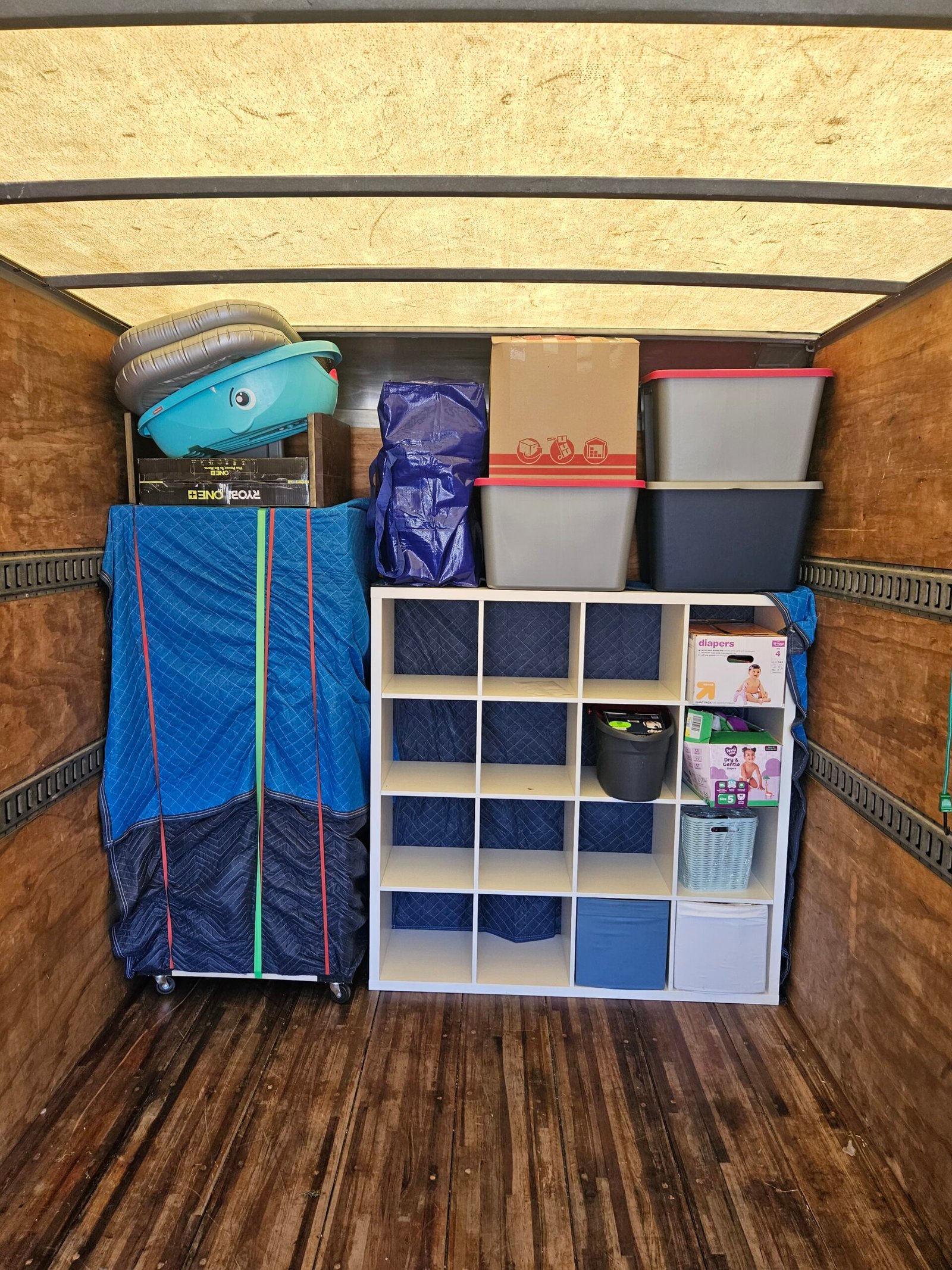 Moving and Storage Service